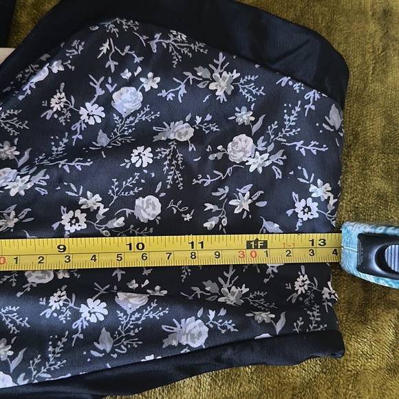 Adorable and super comfortable Joyfolie swim suit 2 piece size 14 (juniors) - Picture 5 of 7